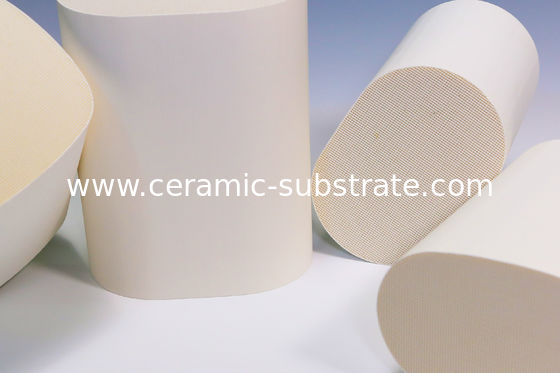 কেনা Pneumatic Type Alumina Substrate Al2O3 Substrate Compatible with RF Modules Ensuring Enhanced Durability and Performance online manufacture