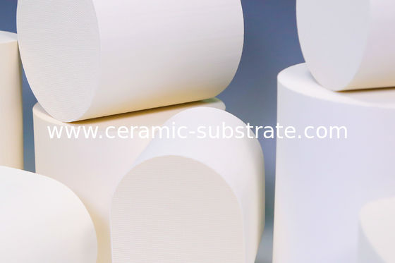 কেনা Catalyst Support Cordierite Honeycomb Ceramic White For TWC online manufacture