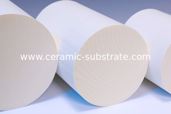 কেনা Monolith Cordierite Honeycomb Ceramic porous For Catalytic Converters online manufacture