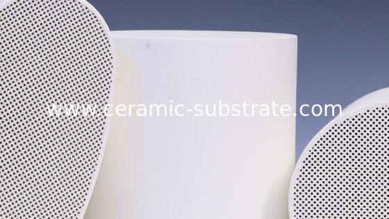 কেনা Diesel SCR Substrate System , Cordierite Honeycomb Ceramic Support online manufacture