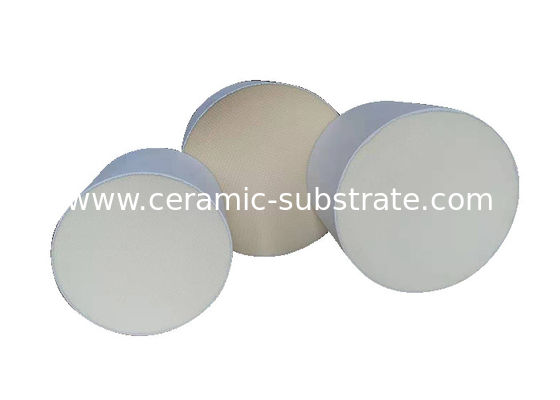 Substrate Cordierite Diesel Particulate Filter সাদা উচ্চ ছিদ্রযুক্ত